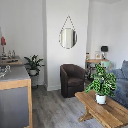 Apartamento Panorama Du Sanctuaire 400 Metres De La Grotte 3 8 Personnes Parking Fermé Gratuit