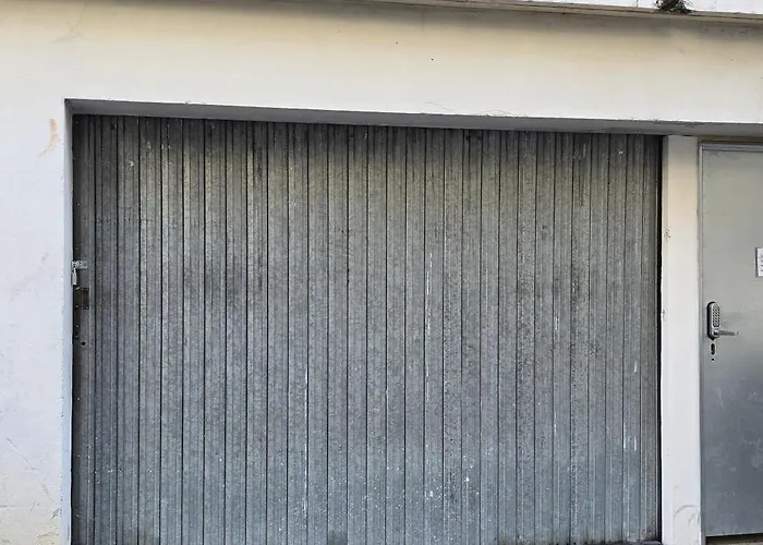 Panorama Du Sanctuaire 400 Metres De La Grotte 3 8 Personnes Parking Fermé Gratuit Lourdes